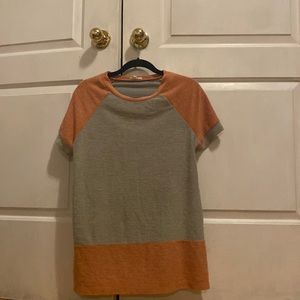 Comfy orange and grey t shirt